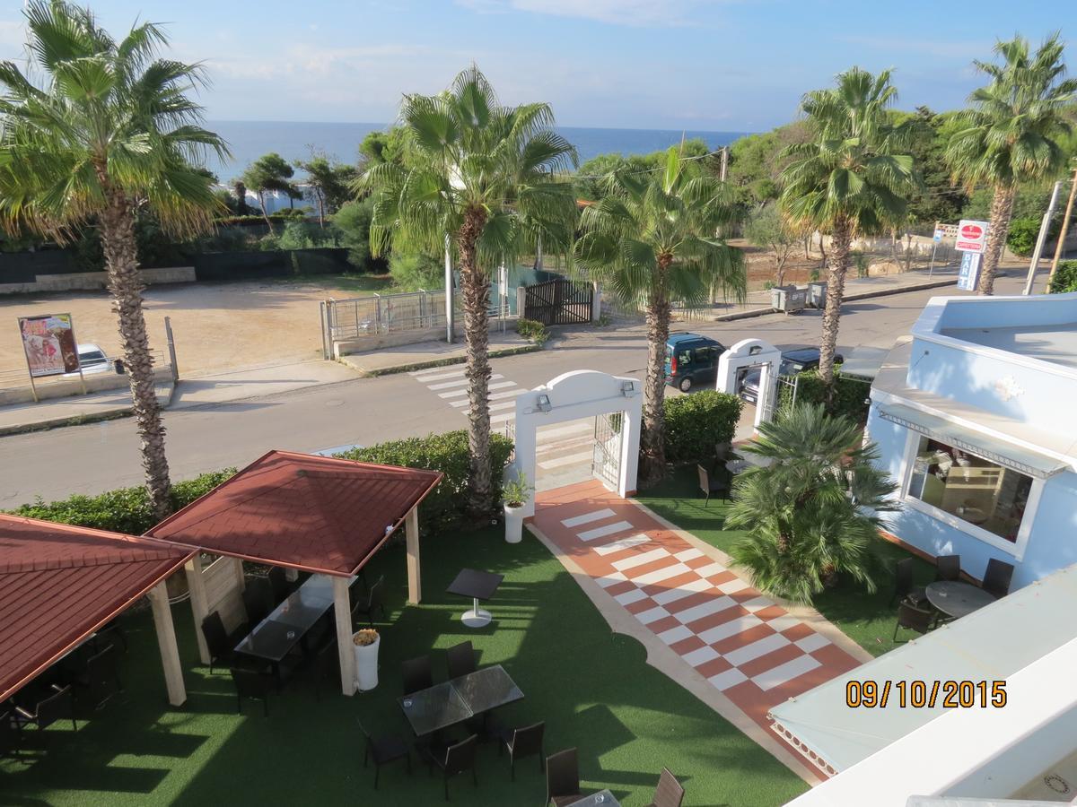 Costa Azzurra Otel Pulsano Dış mekan fotoğraf